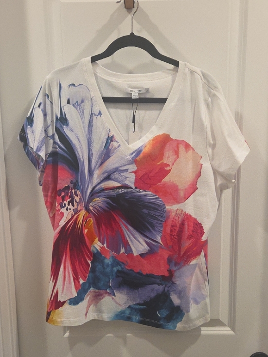 Chico's Tops - Chico's White V-Neck Short Sleeve Top with Multicolor Floral Print SIZE 3